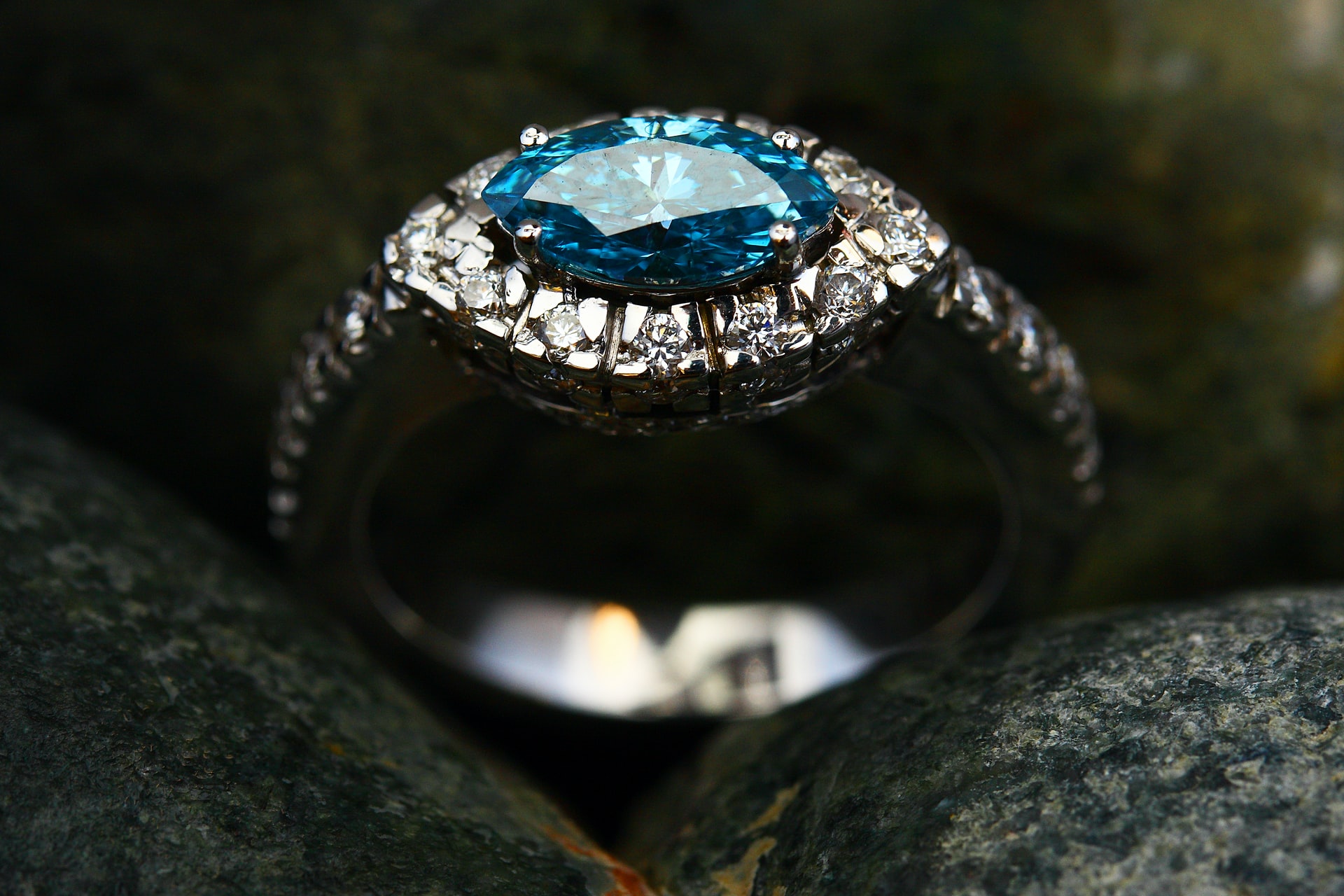 Create Sapphire Ring