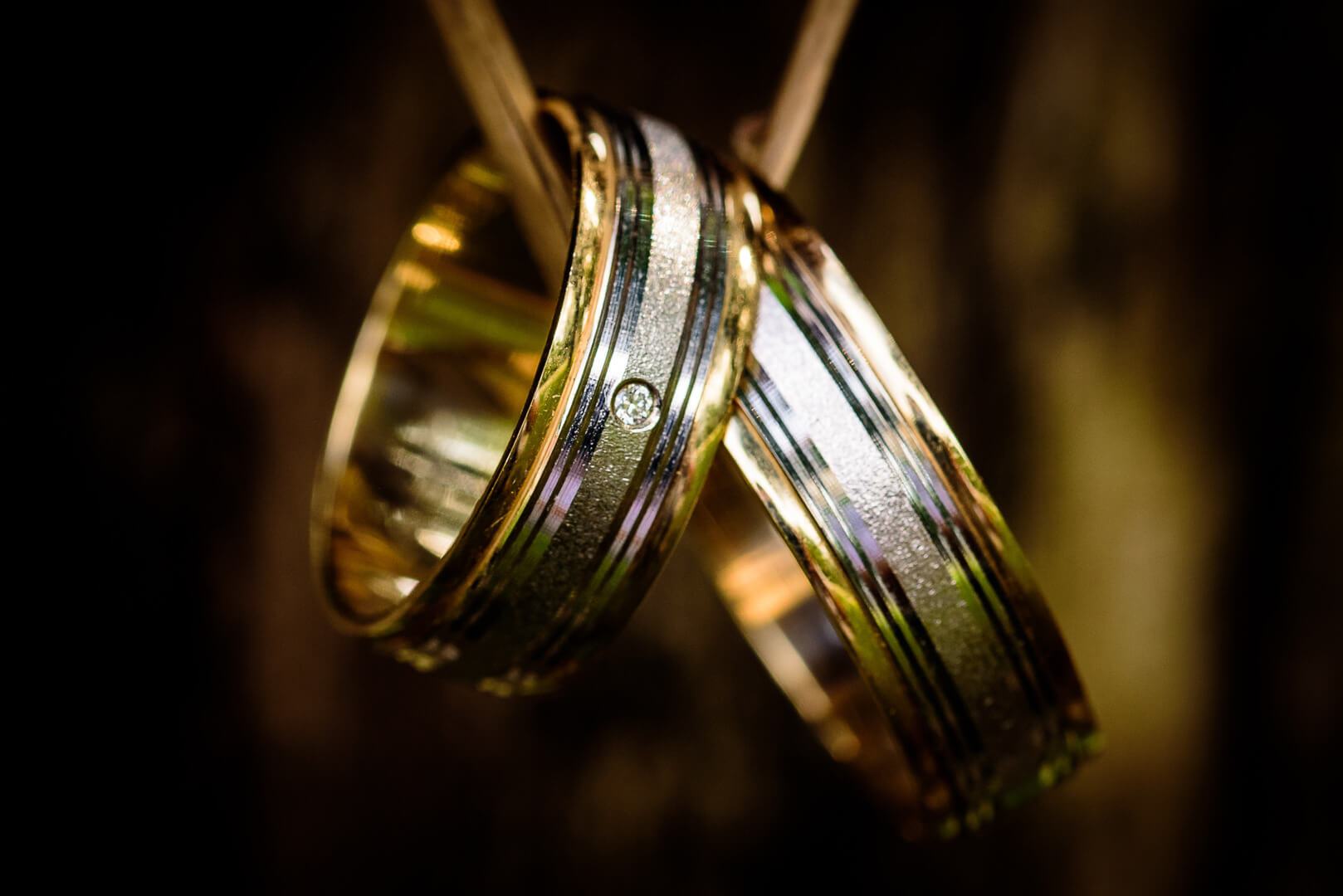 Unique Mens’ Wedding Bands