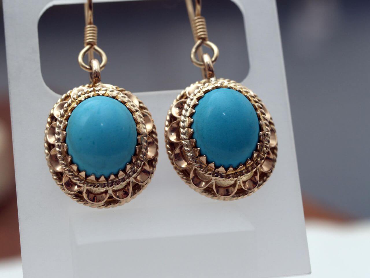 Turquoise Earrings: A Guide