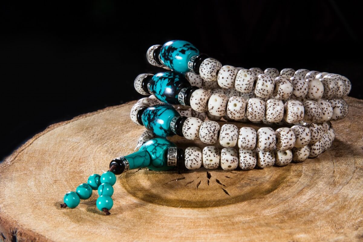 Turquoise: Meaning, Symbolism, and Uses